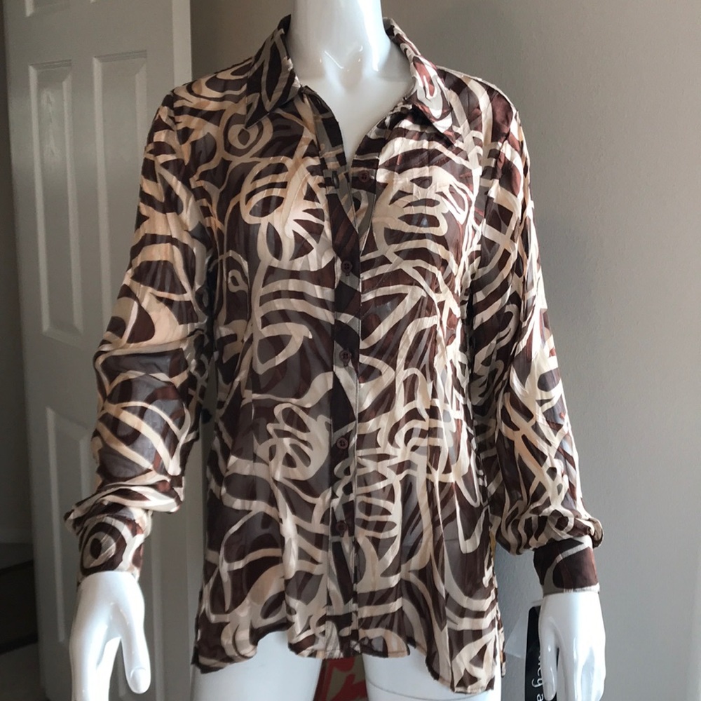 Bentley A. Lorrane Button-down Blouse w/ slits